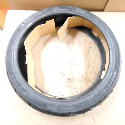 Neumático Michelin Scorcher 120/70ZR19 Blackwall 19" neumático delantero Harley VRSCSE VRSCX Foto 1 de 4