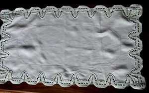 napperon ancien toile  fine rose pale dentelle du puy #mat  - Picture 1 of 2