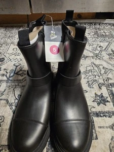 Art Class schwarze Stiefel Größe 5. Mädchen. Nagelneu im Karton.  - Bild 1 von 2