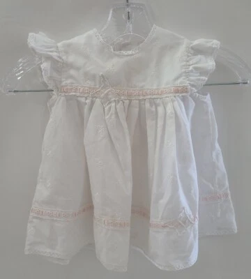 Винтажное белое платье с розовой лентой и бабочками для девочки ясельного возраста без размеров пятен ⬇ - Изображение 1 из 4