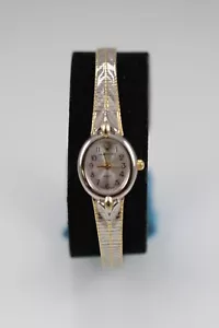 Montre femme Sag Harbor argent or acier inoxydable pile quartz résistant à l'eau - Photo 1 sur 6