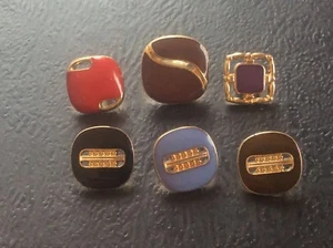 Vintage collection 6 beautiful little Buttons Gold base & coloured decoration - Picture 1 of 1
