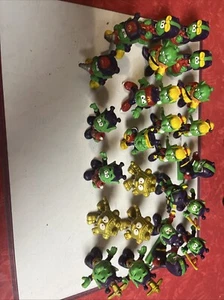 Vintage 1984 McDonalds Happy Meal Toy Lot (26)Astrosnik Green Alien Figure - Picture 1 of 6