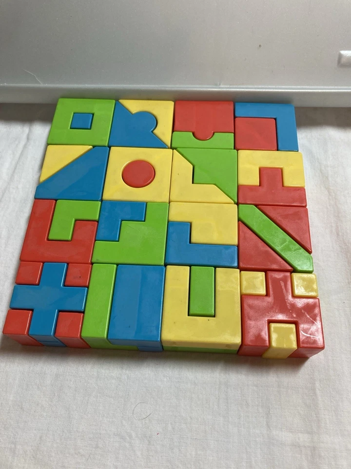 Replacement Parts Lakeside Superfection Game Puzzle Pieces 1978 VGUC - Image 1 of 1
