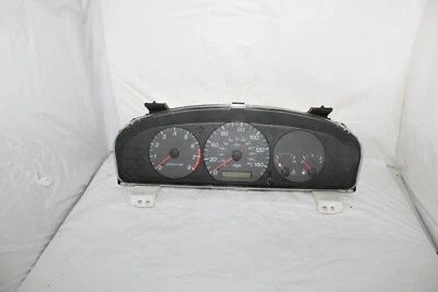 Cuadro de instrumentos velocímetro panel indicadores 01 - 02 Mazda 626 168.776 millas Foto 1 de 4