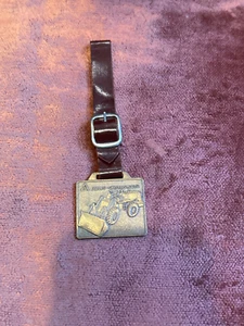 Reloj Bolsillo Allis Chalmers Tractor Llavero Costa Este Equipado. Co. Mountainside NJ - Imagen 1 de 3