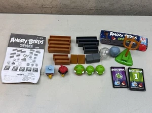 Mattel ANGRY BIRDS Space Board Game Complete no box - Picture 1 of 3