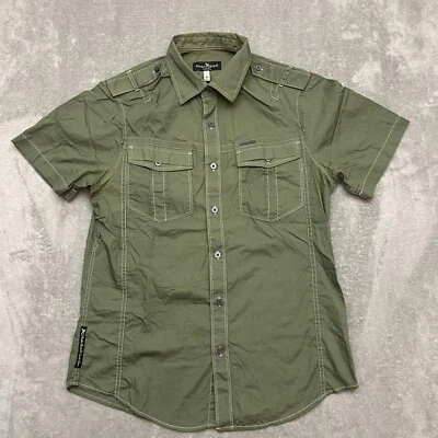 Camisa Marc Ecko Corte y Costura Para Hombre Talla Pequeña Verde Manga Corta Abotonada Foto 1 de 4