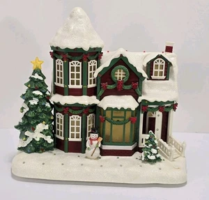 Avon Animated Lights Holiday House 2007 Plays Music and Lights Up WORKS VIDEO - Picture 1 of 8