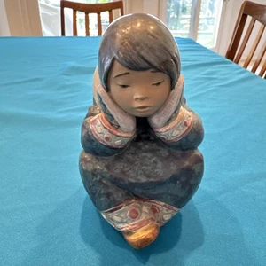 Lladro Eskimo girl # 2158 Spain 1985 Inuit - Picture 1 of 6
