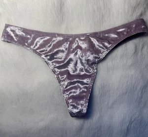 Victoria's Secret Pink Samt Tanga Höschen Netzrücken Medium Lila Neu - Bild 1 von 4