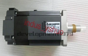 UNO Servomotor Mitsubishi HF-KP73-S10 Nuevo en Caja - Imagen 1 de 2
