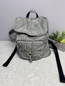 Mochila de nailon Rebecca Minkoff masilla plateada bolsillos medianos con cremallera Nordstrom - Imagen 1 de 24