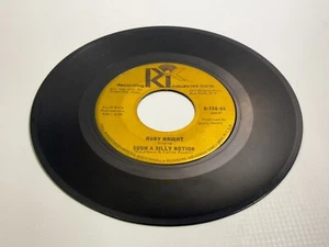 Ruby Wright - Dern Ya / Such a Silly Notion (1964) 45RPM Vinyl (RI) Folk Pop - Picture 1 of 3