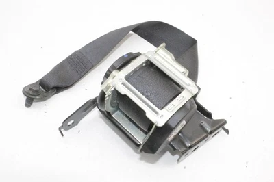 Cinturón de seguridad trasero izquierdo nissan micra mk5 k14 636664200d 0,9 gasolina 66kw 2017 Foto 1 de 4