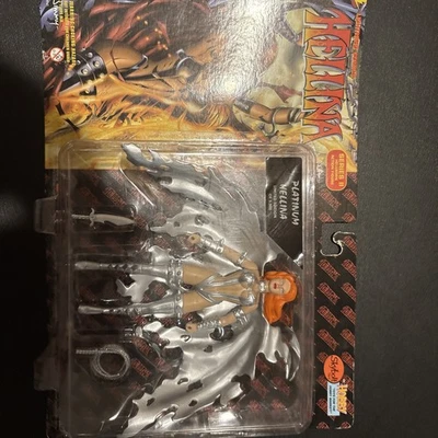 FIGURA DE ACCIÓN SKYBOLT TOYZ HELLINA SERIE 2 HELL BORN PLATINUM HELLINA LIMITED Foto 1 de 4