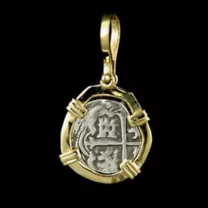 Atocha Sunken Tresure Jewelry - 1 Reale Oval Pendant - Picture 1 of 5