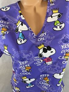 Disney Snoopy Scrub Top SZ XS Keep Cool & Carry On Dog w Sunglasses Medical