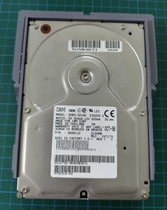 540-2699 370-2315 2.1GB Disk Drive IBM DORS-32160 Oracle Sun Microsystems - Bild 1 von 2