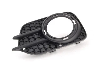 Genuine VW Tiguan Facelift Track & Field 2012- Front Bumper Fog Light Grill Left - Picture 1 of 3