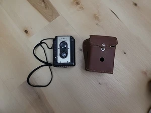Cámara Argus 75 vintage con estuche de cuero, - Imagen 1 de 8