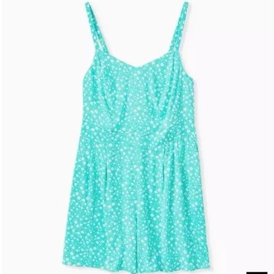 Mameluco para mujer Torrid verde blanco floral callado talla 1/1X/14-16 nuevo con etiquetas Foto 1 de 4