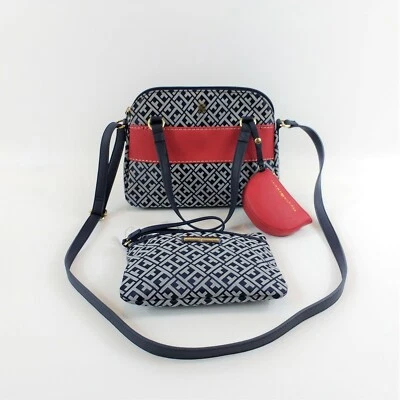 Bolso de mano y muñeca Tommy Hilfiger blanco marino precio de venta sugerido por el fabricante $146 Foto 1 de 4