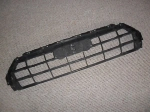 2018-20 AUDI Q5 FRONT BUMPER GRILLE REINFORCEMENT OEM 80A853692 - Picture 1 of 4