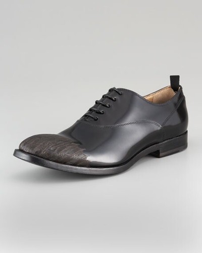 Oxford 8 $1290 Alexander McQueen inciso