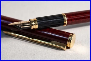 WATERMAN Executive Patronen Füller mit F 18K 750 Gold in China Lack Braun ROT - Bild 1 von 6