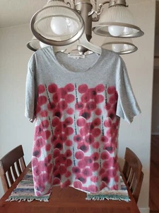 Tricot Comme des Garcons Women TShirt Gray Red Poppies Sz M EUC - Picture 1 of 7