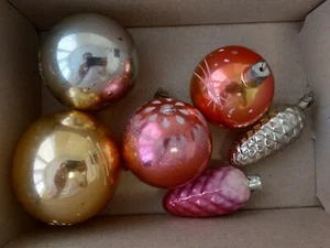 Vintage 1950-1980 Jahre Weihnachtsschmuck 6 Stück UdSSR glänzend - Bild 1 von 8