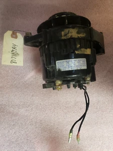 Quicksilver 55 Amp Alternator 817119A4, Mando, V-Belt, 4-Cylinder Mercury, - Foto 1 di 5
