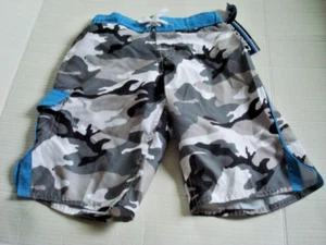 Boys Bathing Suit Gray Camo Size 5/ 6 NEW - Picture 1 of 2