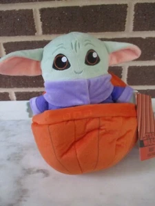 Disney Star Wars Mandalorian Grogu Baby Yoda en Halloween Peluche Calabaza 8" - Imagen 1 de 6