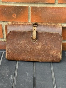 Viktorianische Umhängetasche Tasche Antik Leder Stück Kurioses Stück ausgefallenes Design 4L - Bild 1 von 7
