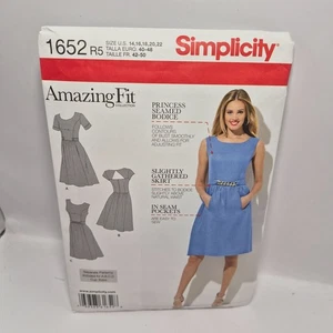 UNCUT! Misses Amazing Fit Dress Sewing Pattern by Simplicity, 1652, Sizes 14-22 - Picture 1 of 2