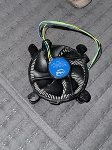 LGA 1151 Intel CPU Cooler Stock Fan - Picture 1 of 1