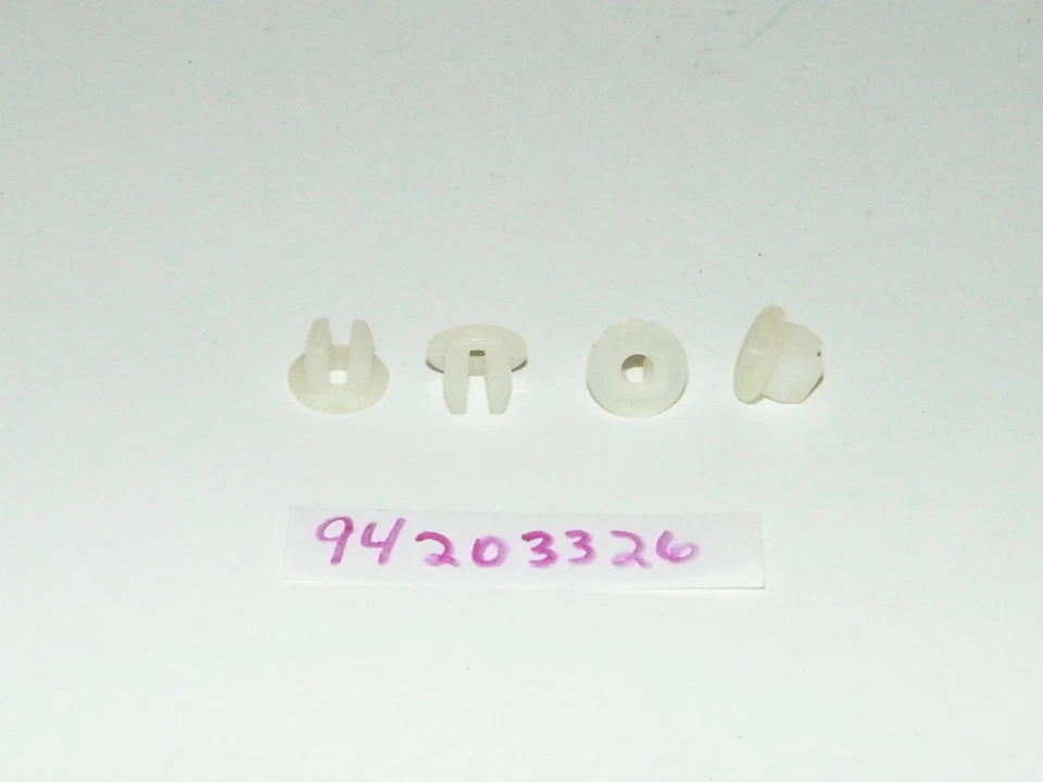 Parachoques trasero Fascia Retenedor 85 93 Spectrum Chevy Geo Storm Sunfire 94203326  Foto 1 de 4