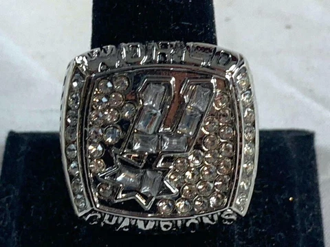 Re-Make 2003 TIM DUNCAN San Antonio Spurs Championship size Men's 10 HEAVY METAL Cover