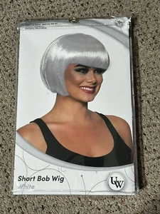 NIP Short Bob White Adult Wig Costume Underwraps Halloween - Picture 1 of 2