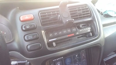 Base de control de temperatura para 99-05 VITARA 30825906 Foto 1 de 4