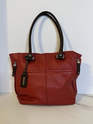 Bolso TIGNANELLO Cuero Rojo Forrado Rayas Interior Texturizado Doble Asa  Foto 1 de 4