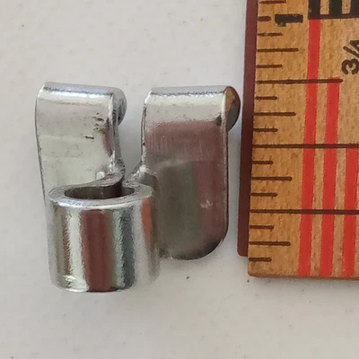 Gretsch/Rogers Chrome 1+T-Rod Clip Dual-Claw Rim Floor/Tom/Snare Drum Classmate - Image 1 of 2