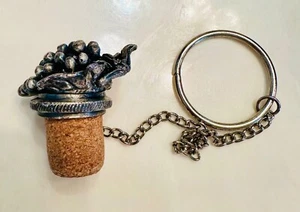 Vintage Pewter Grape Cluster Wine Bottle Stopper Cork - Picture 1 of 4