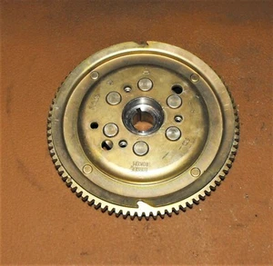 Nissan 50 HP 2 Stroke Flywheel Assembly PN 3C8061010 Fits 1996-2002 - Bild 1 von 2