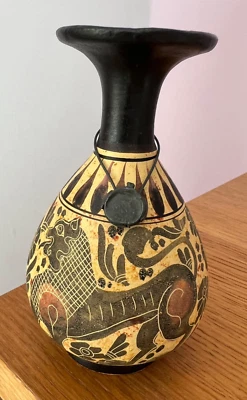 Greek pottery - Hand Made Replica of an Ancient Greek Corinthian Alabastron Vase - Image 1 of 4