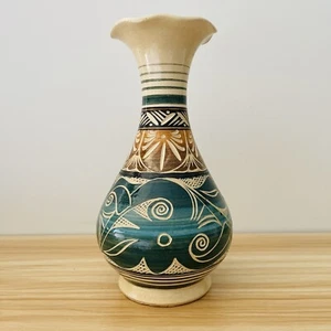 Vintage Pottery Studio Ceramic Vase Hand Crafted Malaysian Sarawak Earthenware - Picture 1 of 9