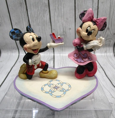 Figura Jim Shore Disney Un Momento Mágico Mickey Proponiéndose a Minnie 4055436 Foto 1 de 4