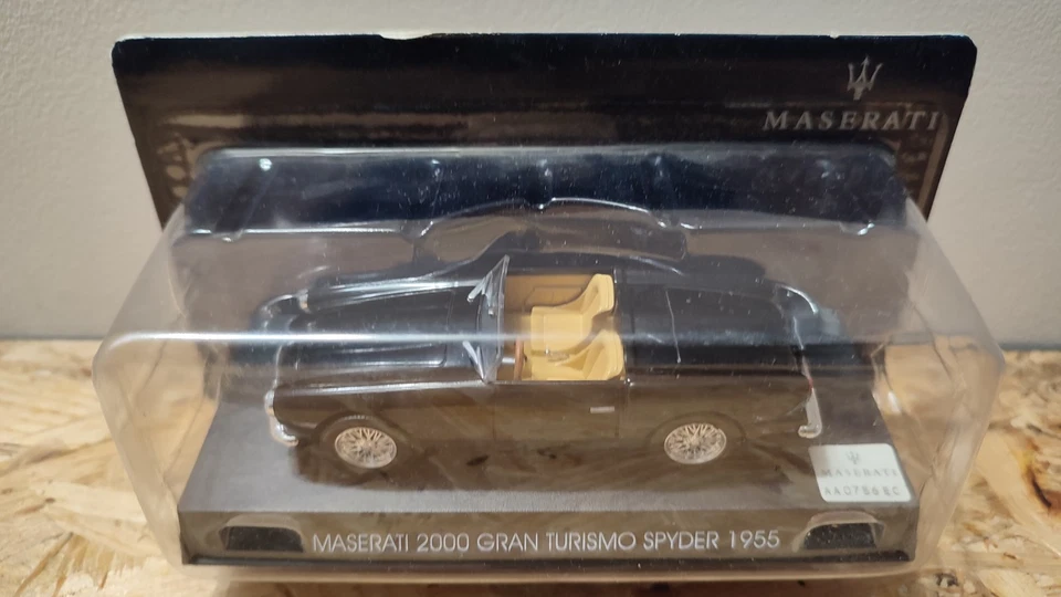 Maserati 2000 Granturismo Spyder 1955 Edicola scala 1/43 - Immagine 1 di 1